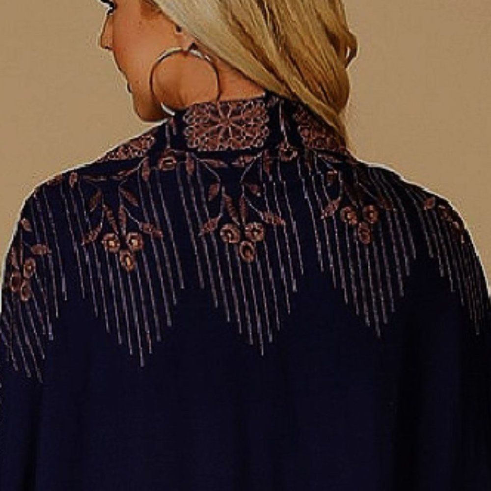 NEW Gigio M 8 10 Navy Blue Taupe Embroidered Eyelet Detail Rayon Cocoon Jacket - Picture 7 of 8